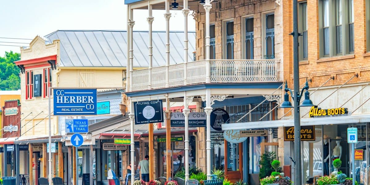The 14 Most Common Small Businesses, Ranked by Job Growth in 2026